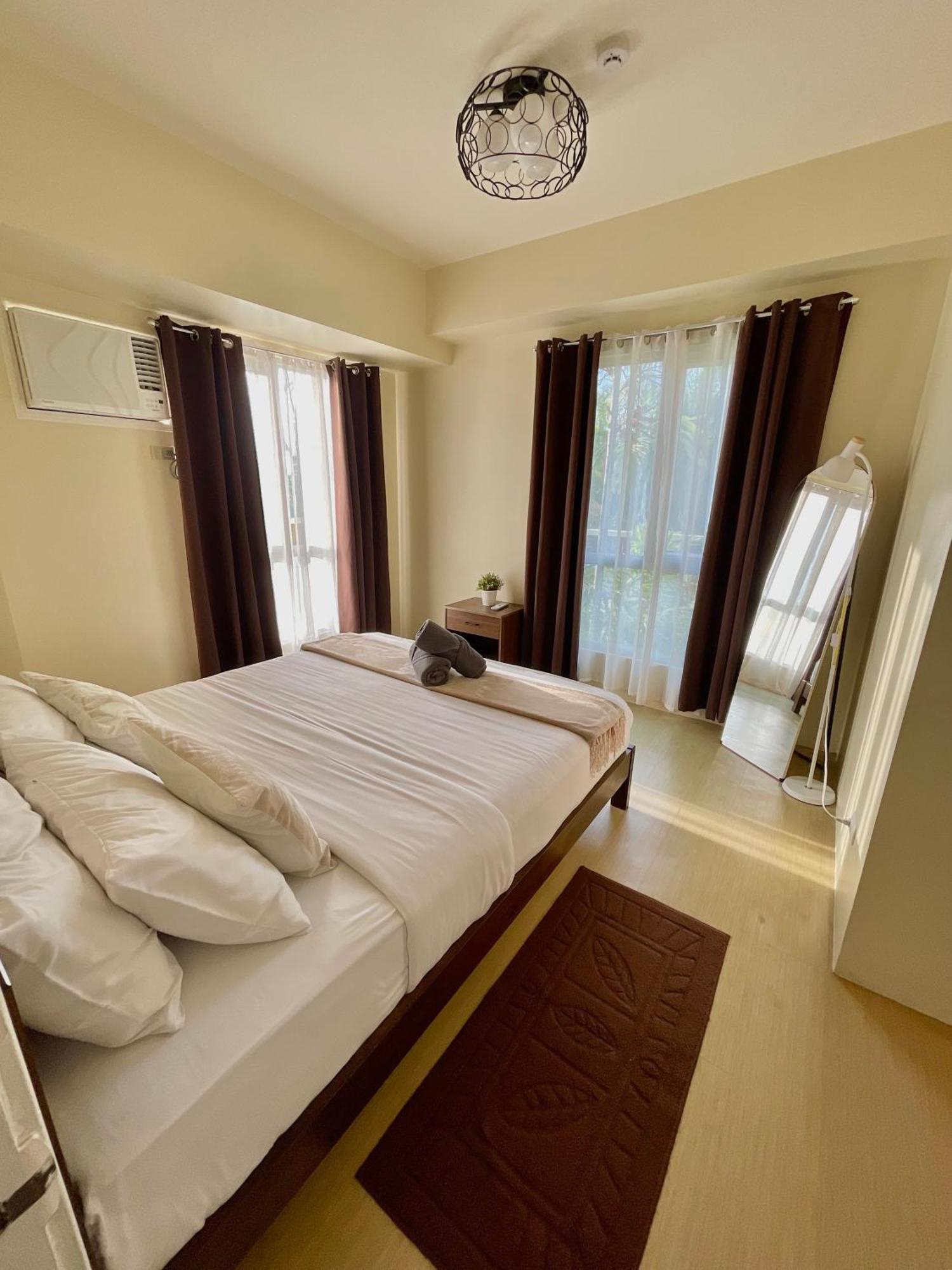 2-Bedroom Condo Unit With Balcony At Centrio Tower Beside Ayala Centrio Mall Downtown Cdo Cagayán de Oro Extérieur photo