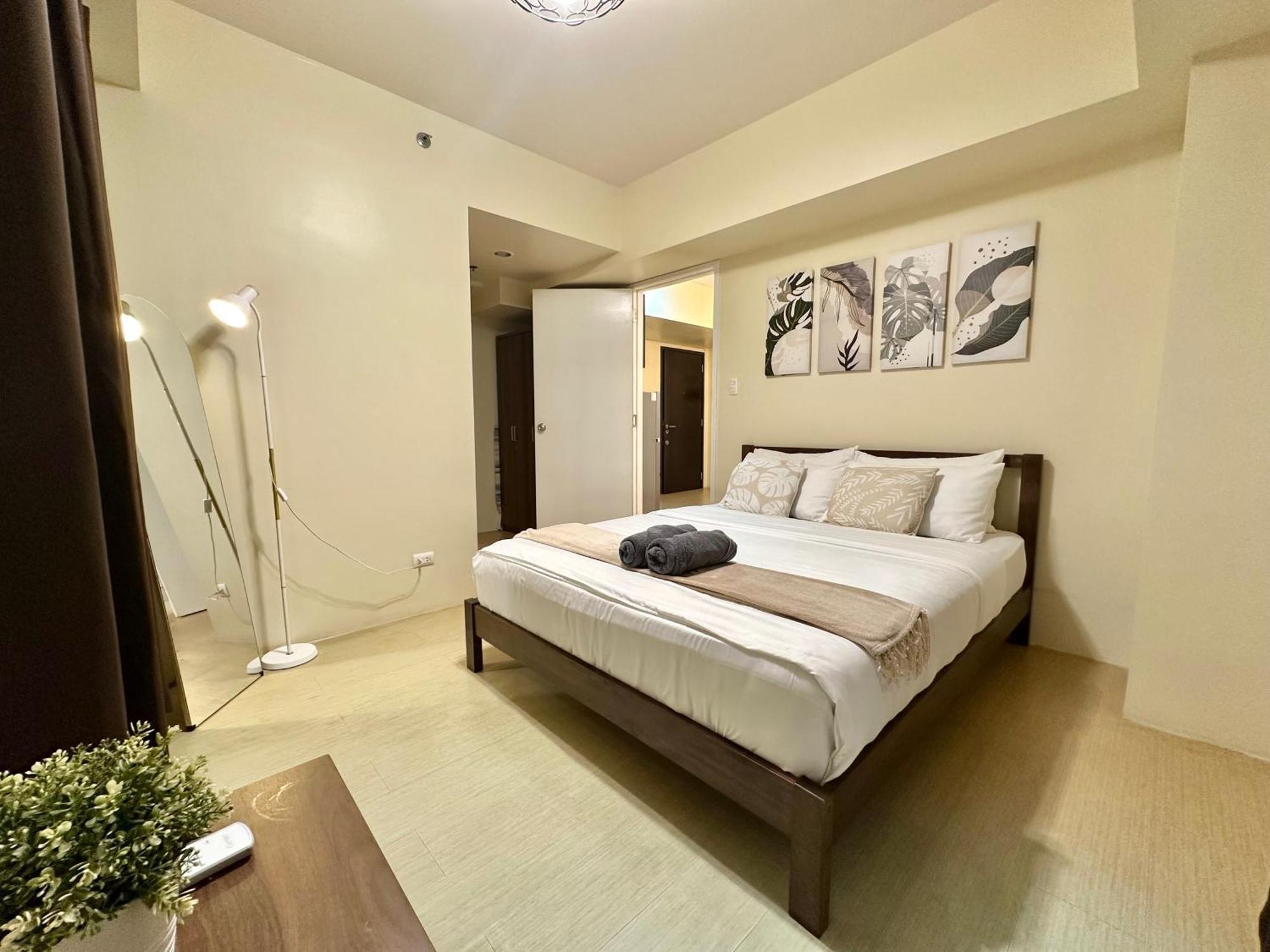 2-Bedroom Condo Unit With Balcony At Centrio Tower Beside Ayala Centrio Mall Downtown Cdo Cagayán de Oro Extérieur photo