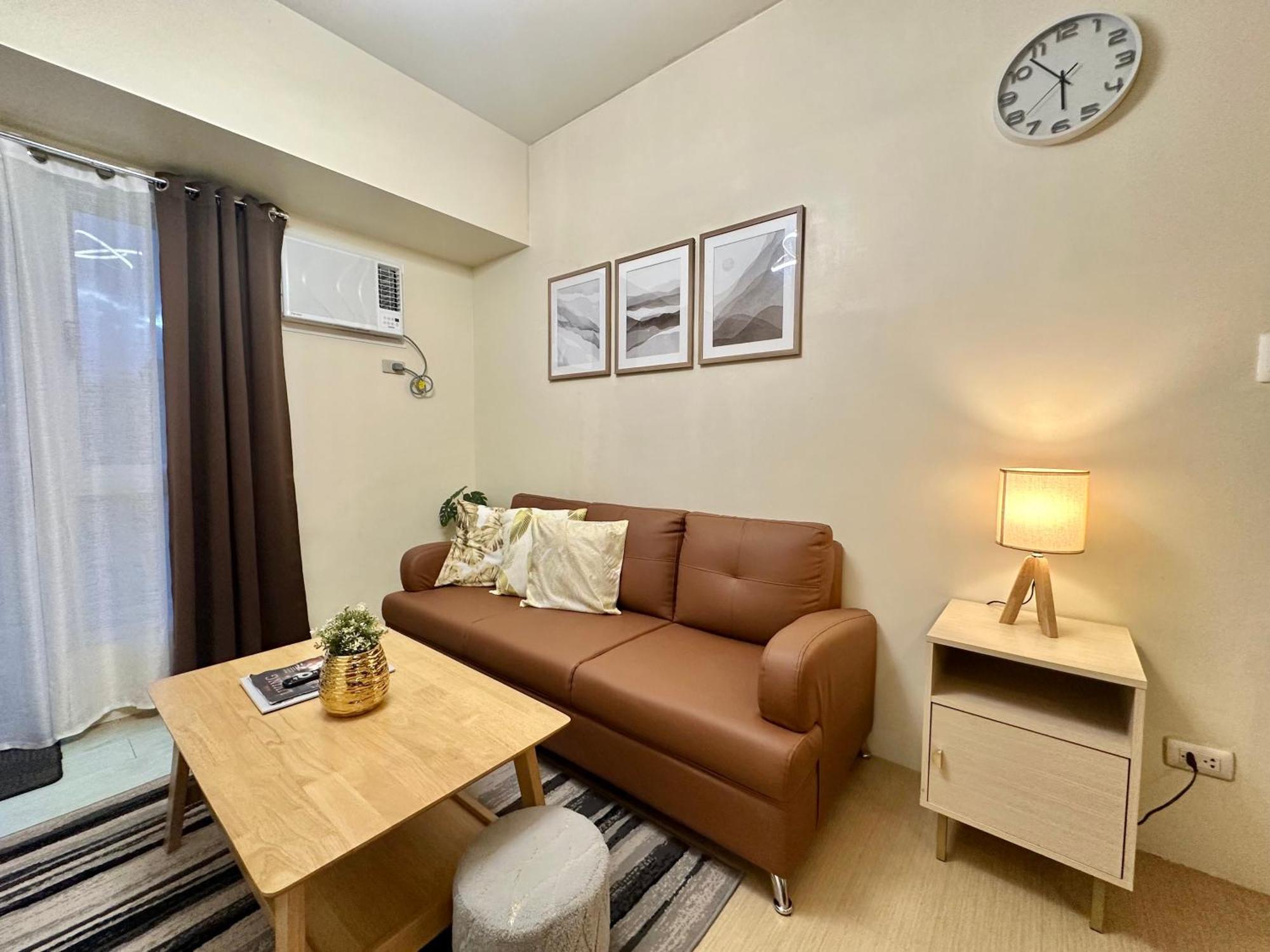 2-Bedroom Condo Unit With Balcony At Centrio Tower Beside Ayala Centrio Mall Downtown Cdo Cagayán de Oro Extérieur photo